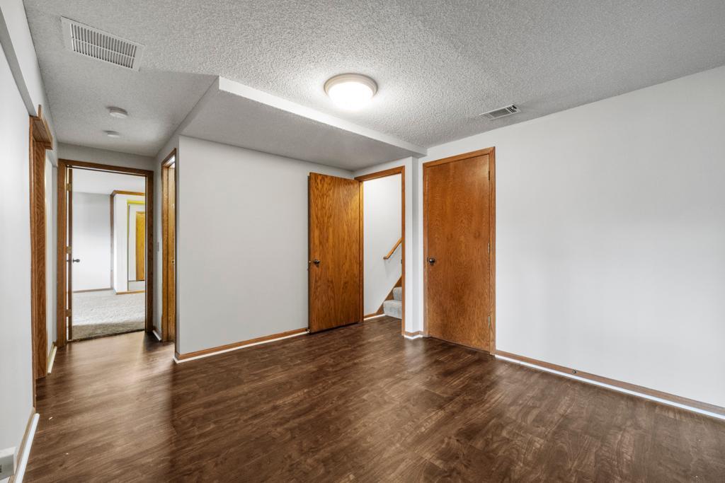 5353 Upper 147th Street, Saint Paul, Minnesota image 37