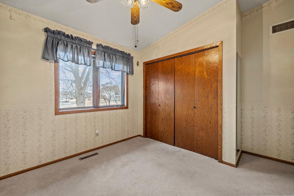 5353 Upper 147th Street, Saint Paul, Minnesota image 33