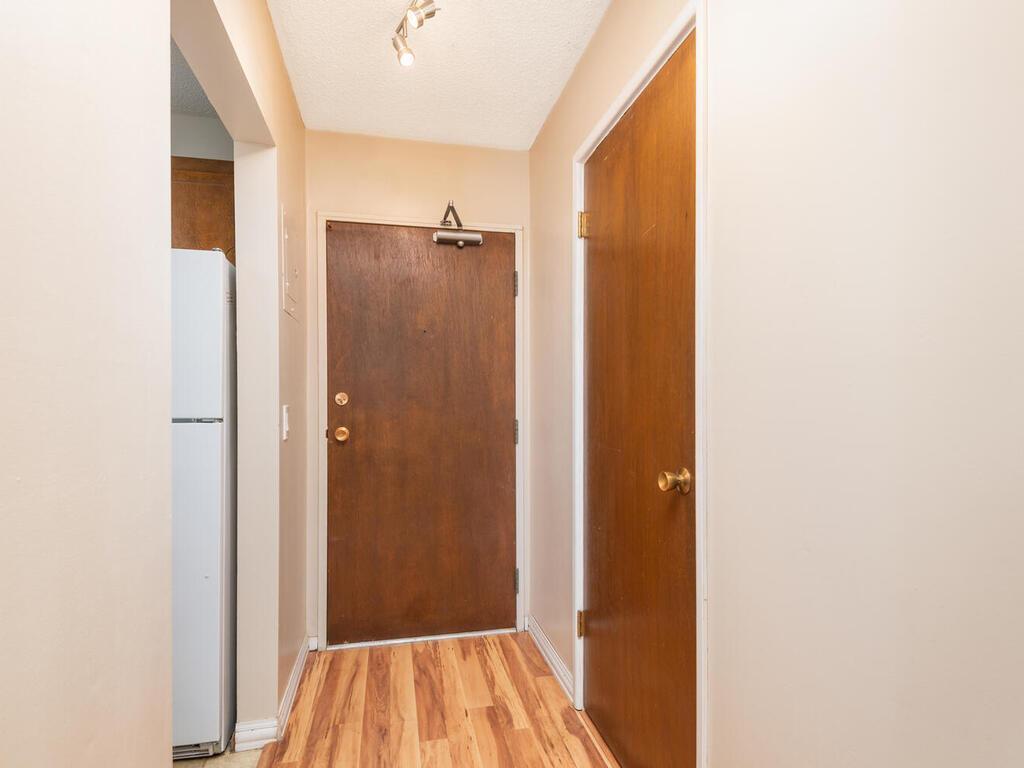 4351 Parklawn Avenue #209E, Minneapolis, Minnesota image 11