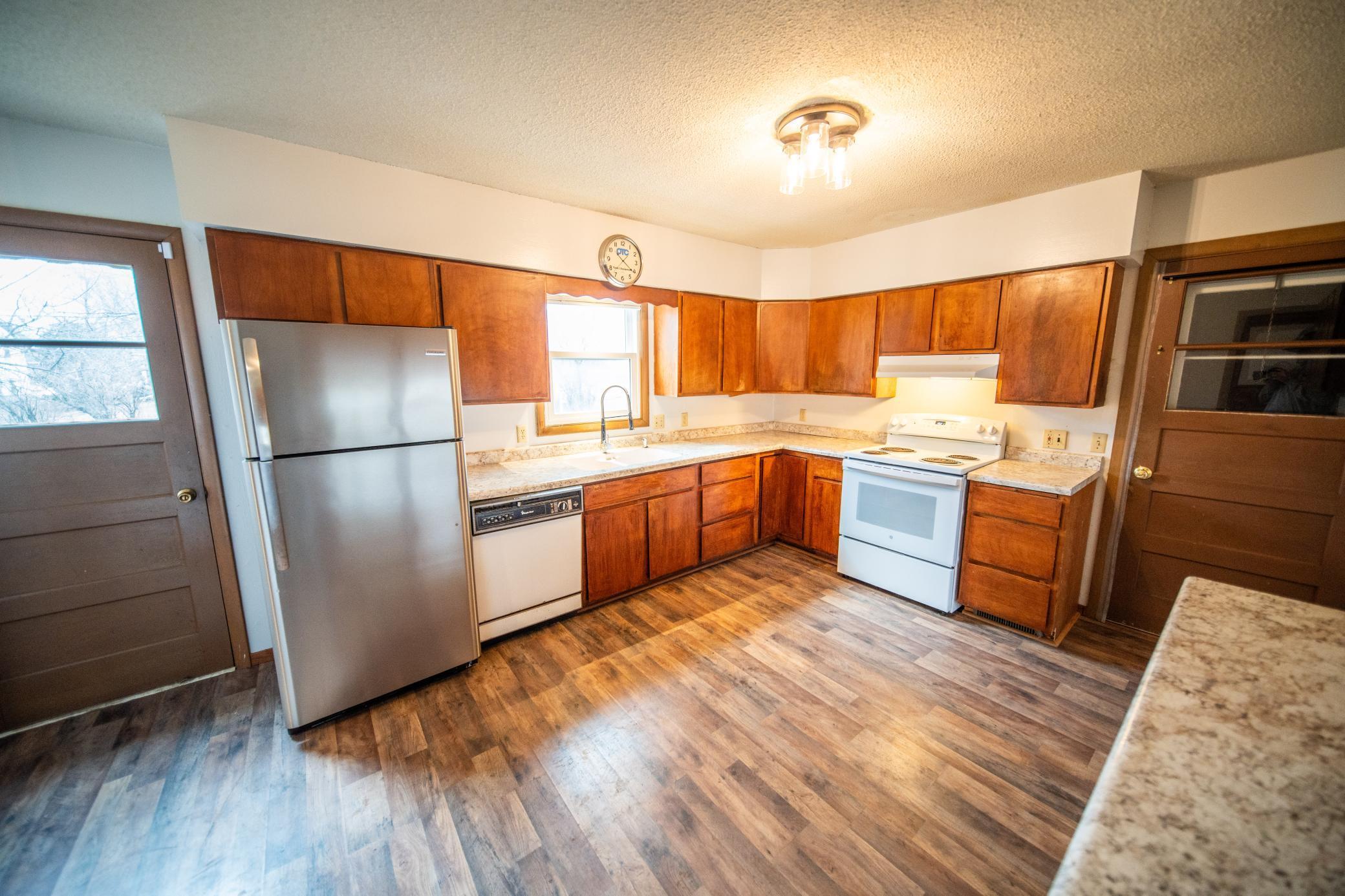 519 16th St Se St, Owatonna, Minnesota image 4