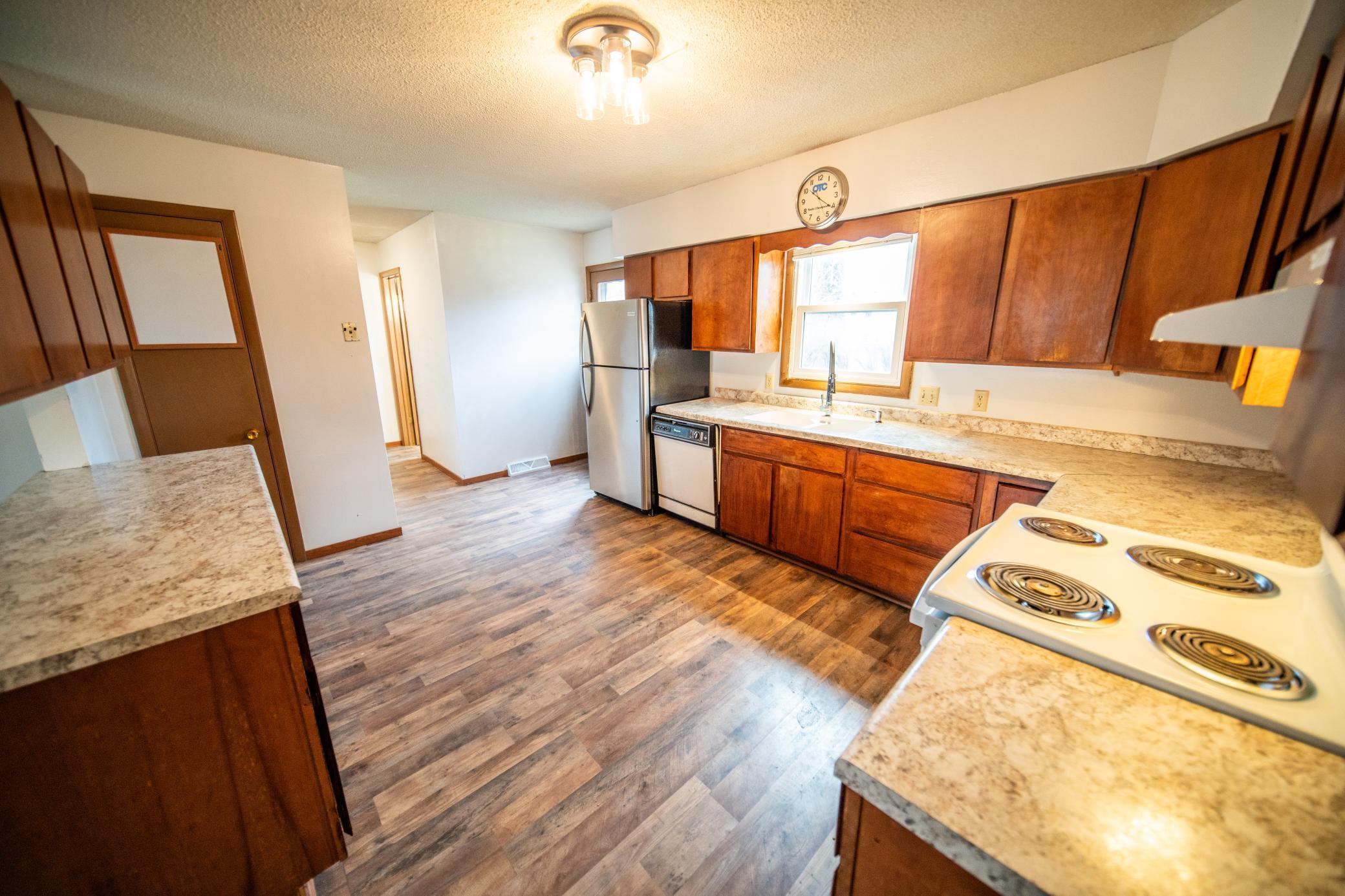 519 16th St Se St, Owatonna, Minnesota image 3