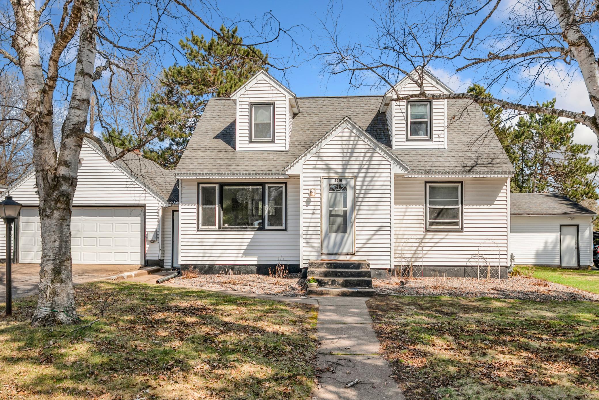 1010 14th Street, Cloquet, Minnesota image 1