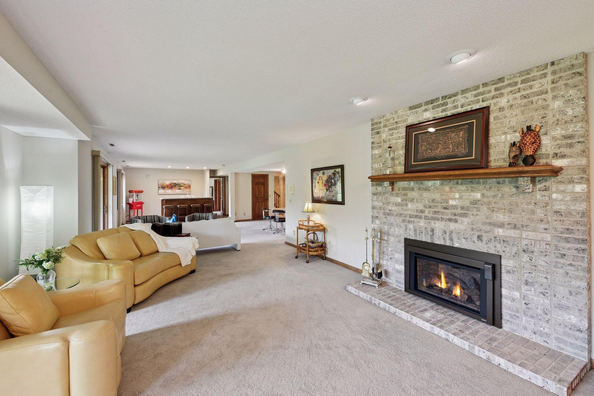 11824 Welters Way, Eden Prairie, Minnesota image 48