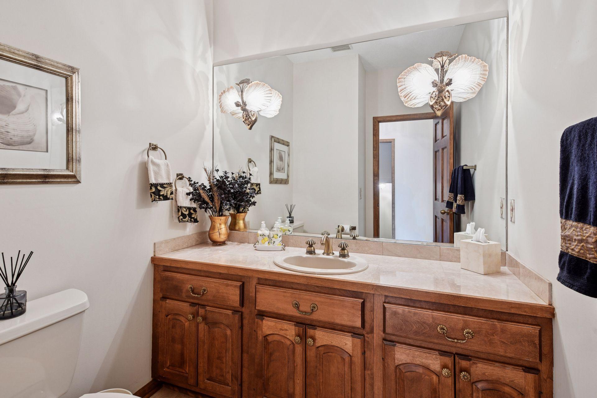 11824 Welters Way, Eden Prairie, Minnesota image 25