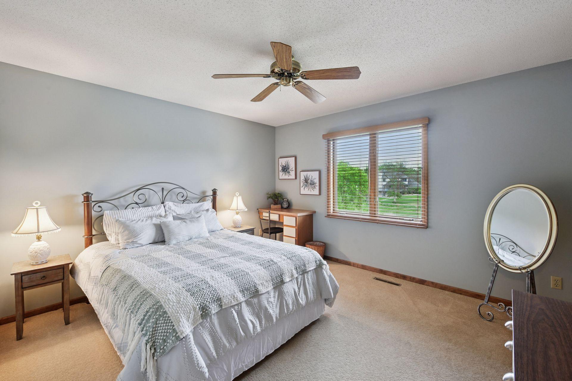 11824 Welters Way, Eden Prairie, Minnesota image 37