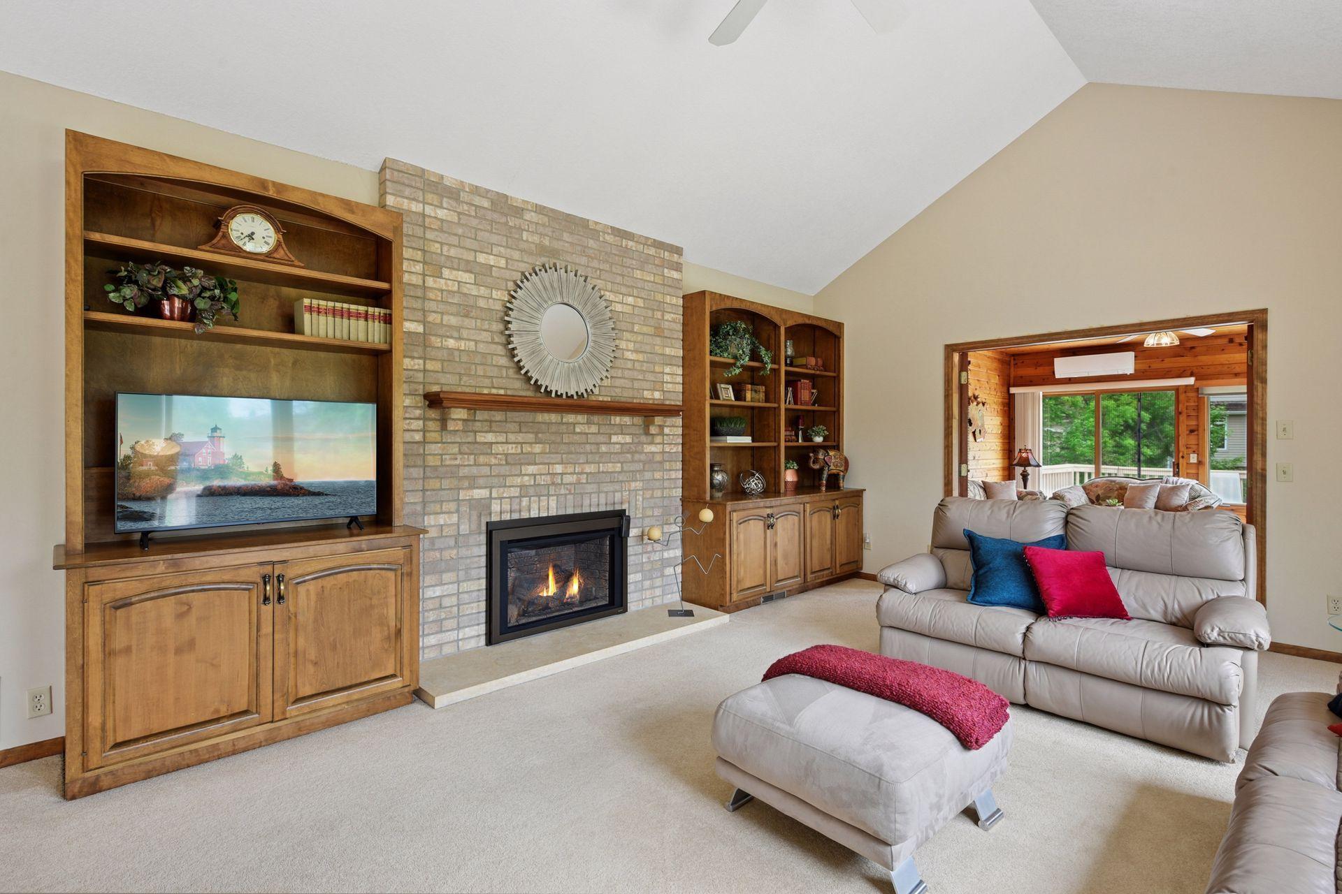 11824 Welters Way, Eden Prairie, Minnesota image 19