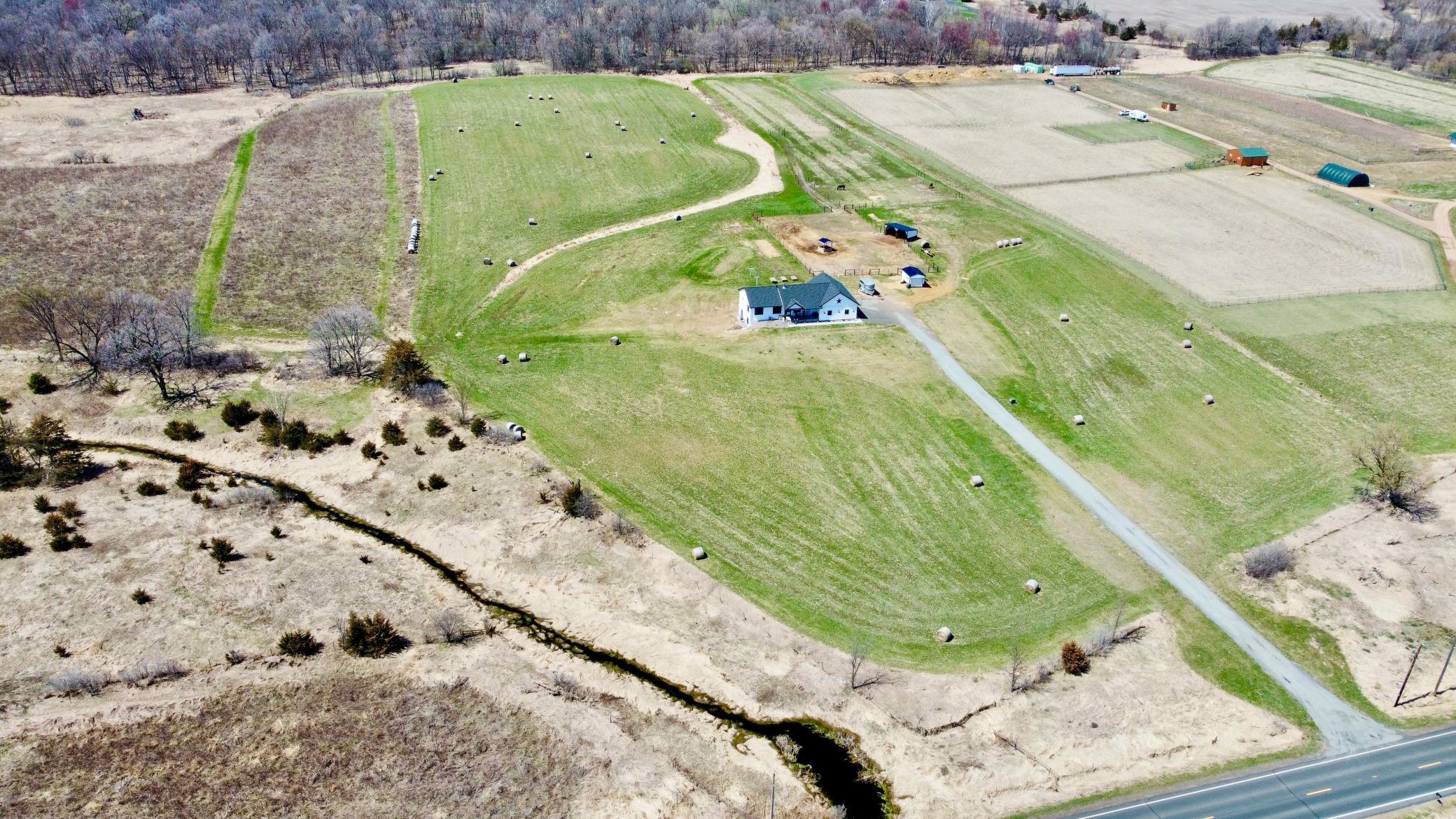 35806 Oasis Road, Lindstrom, Minnesota image 7