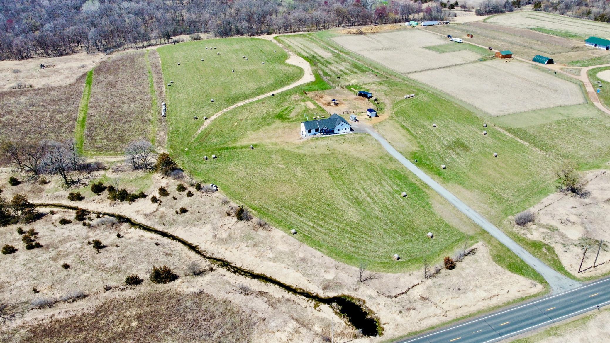 35806 Oasis Road, Lindstrom, Minnesota image 8