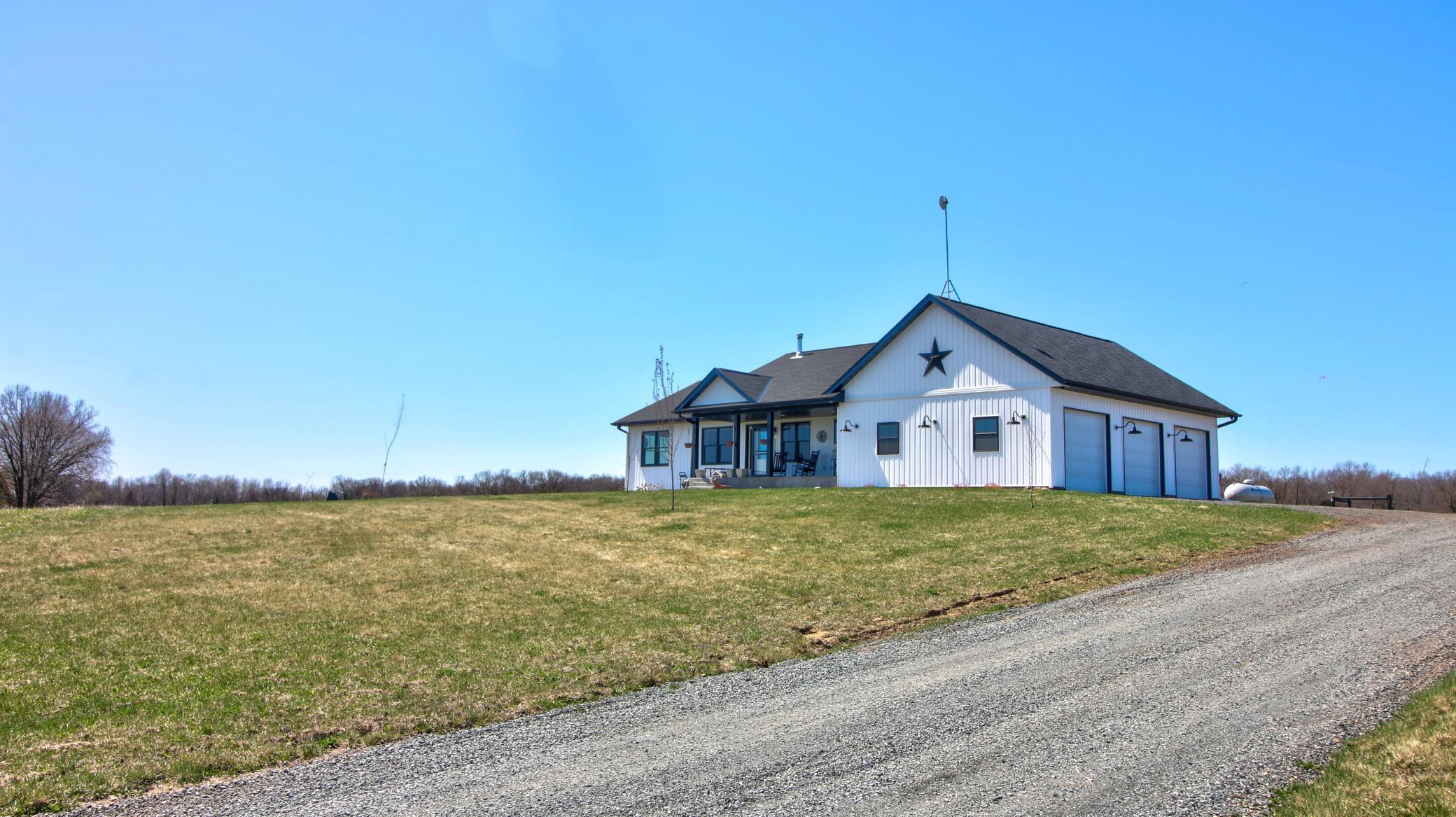 35806 Oasis Road, Lindstrom, Minnesota image 48