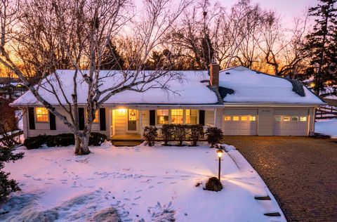 Homes For Sale - 10000 Maple Circle<br/> Bloomington, MN 55431