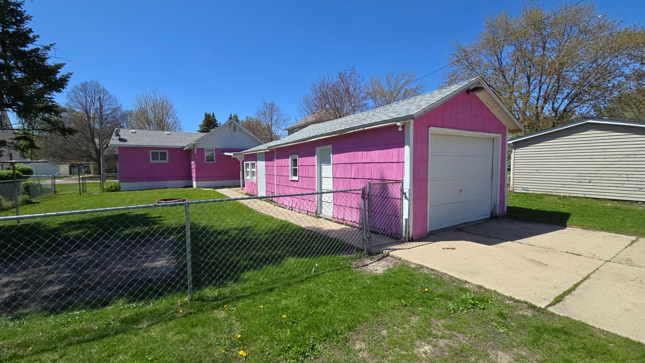 803 8th Street, Austin, Minnesota image 3