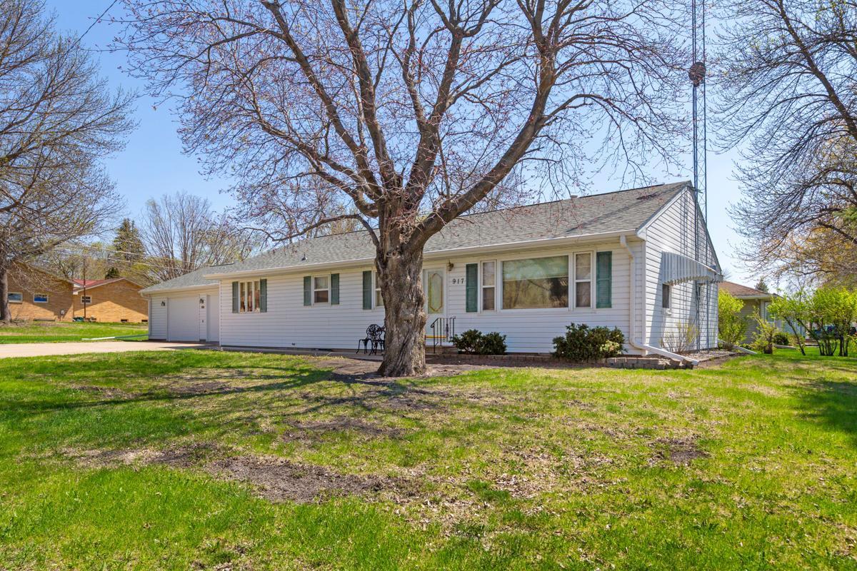 917 Court Avenue, Gaylord, Minnesota image 3