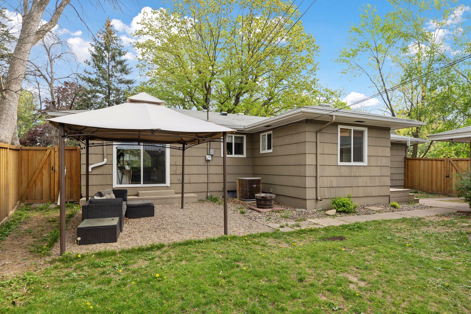2111 Oakridge Road, Stillwater, Minnesota image 37