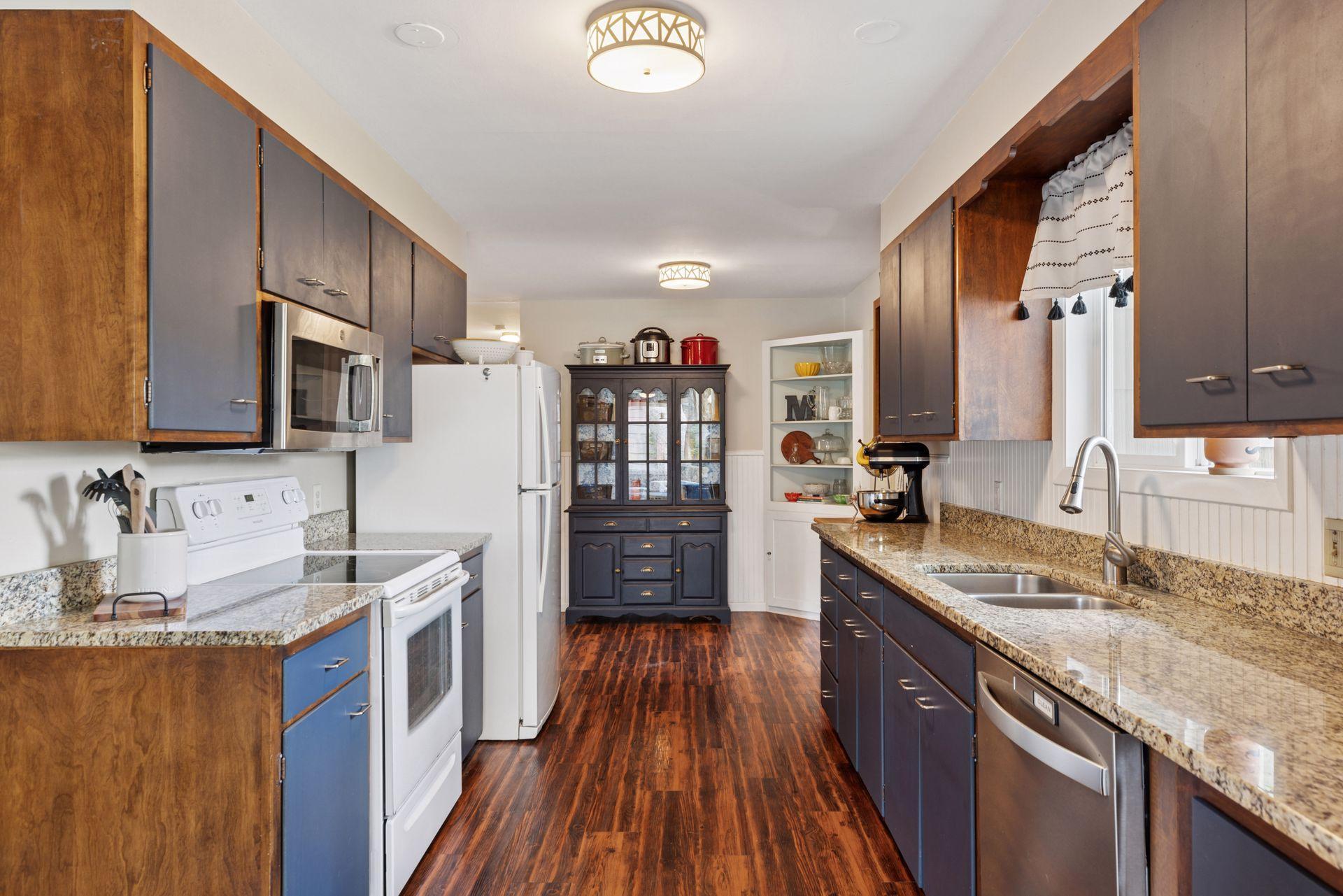 2111 Oakridge Road, Stillwater, Minnesota image 12