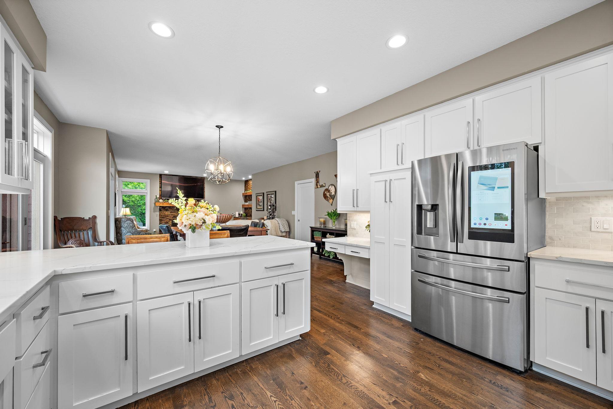 15375 Stanbury Curve, Eden Prairie, Minnesota image 15