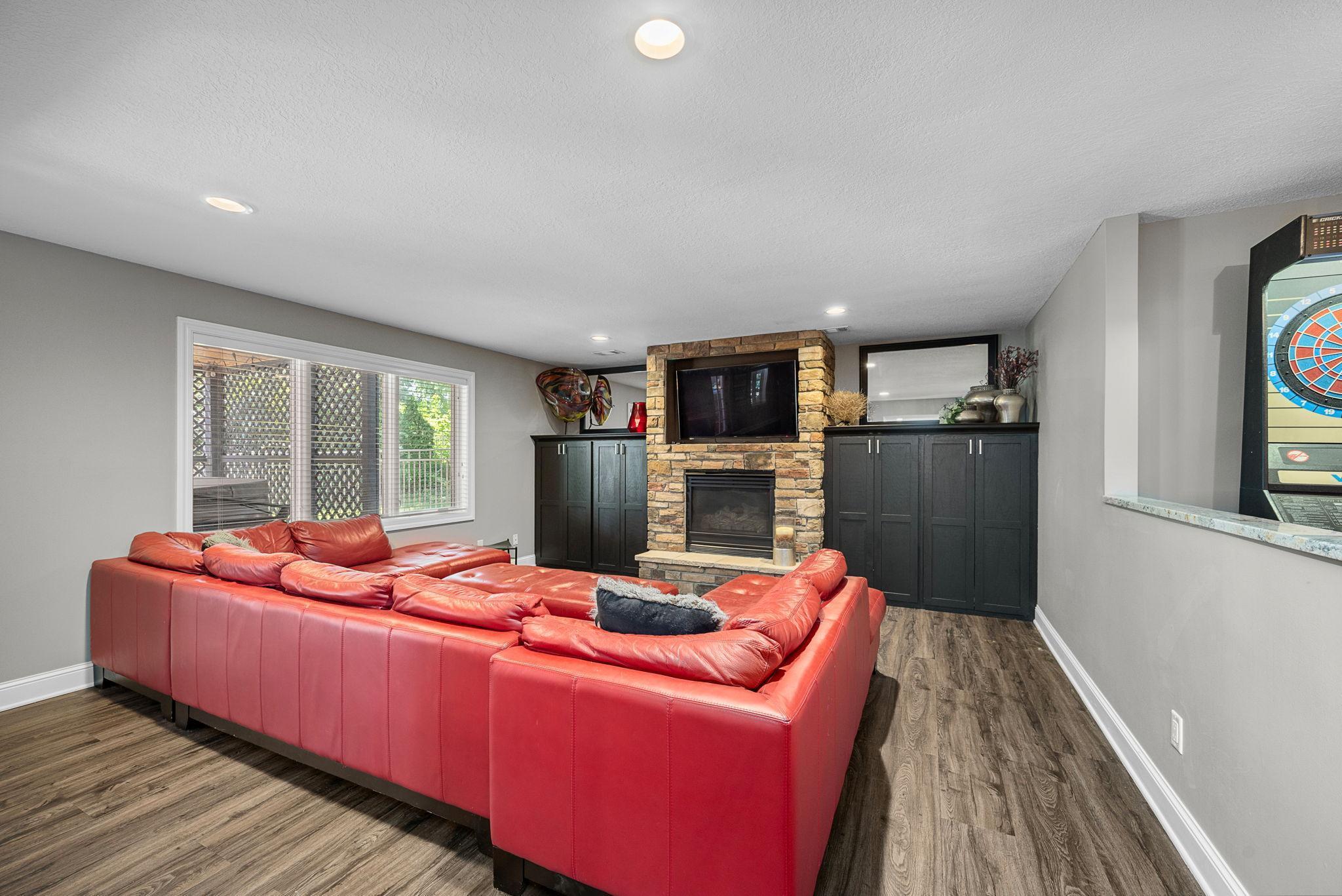 15375 Stanbury Curve, Eden Prairie, Minnesota image 38