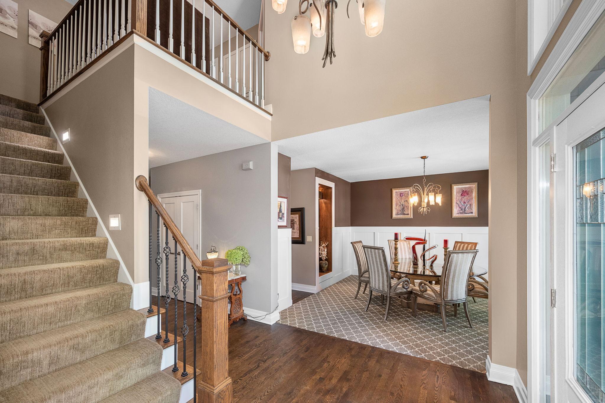 15375 Stanbury Curve, Eden Prairie, Minnesota image 5