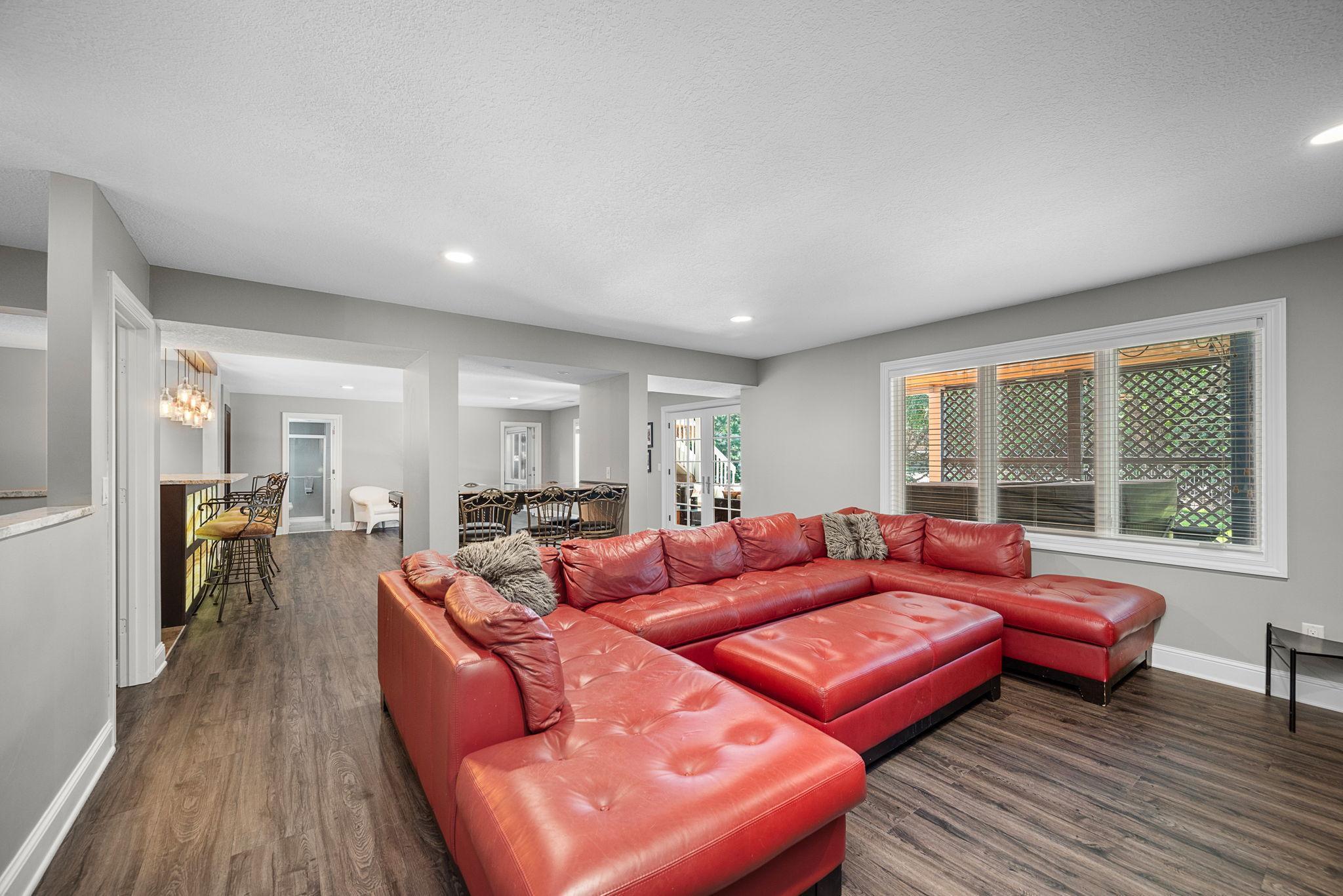 15375 Stanbury Curve, Eden Prairie, Minnesota image 39