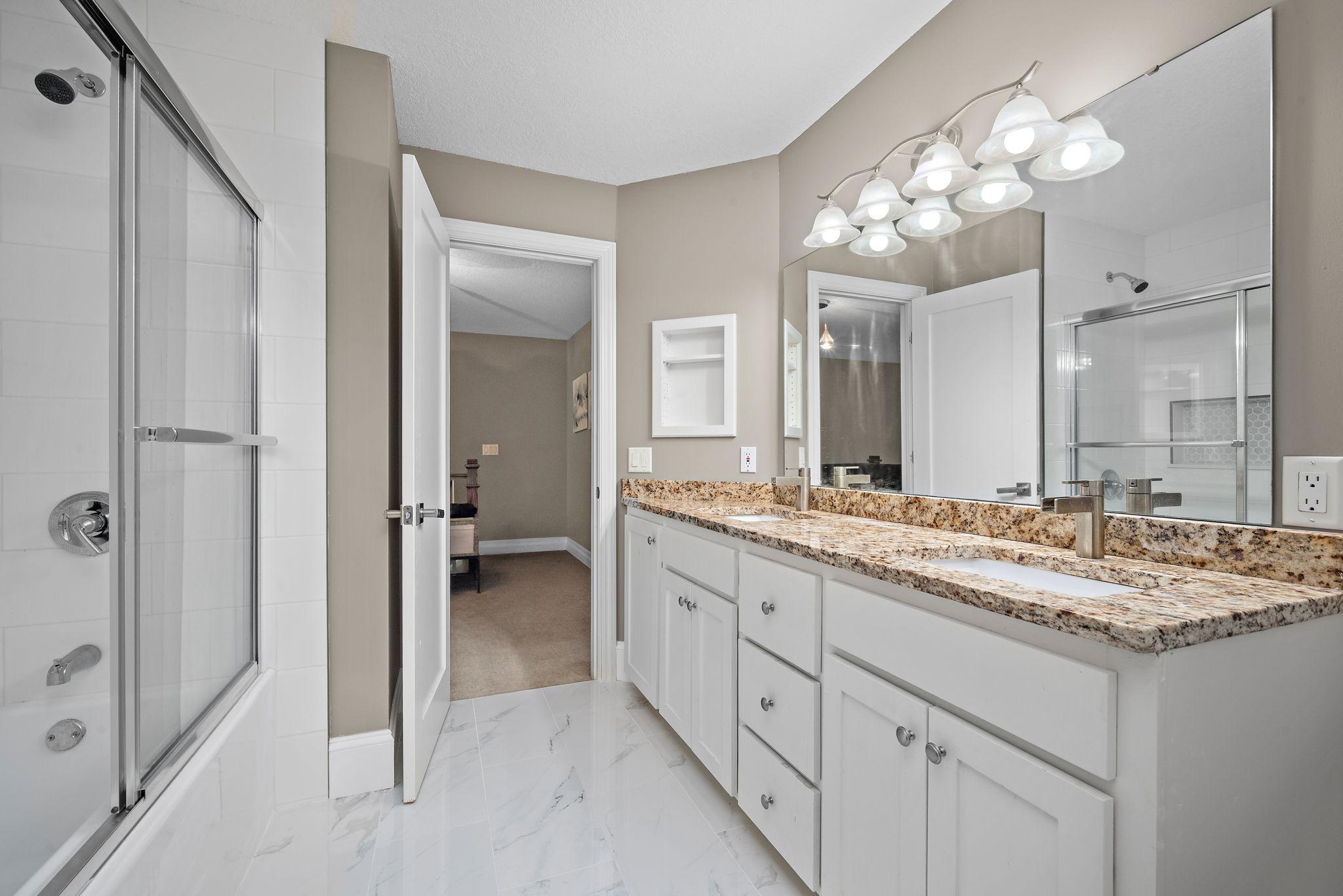 15375 Stanbury Curve, Eden Prairie, Minnesota image 32