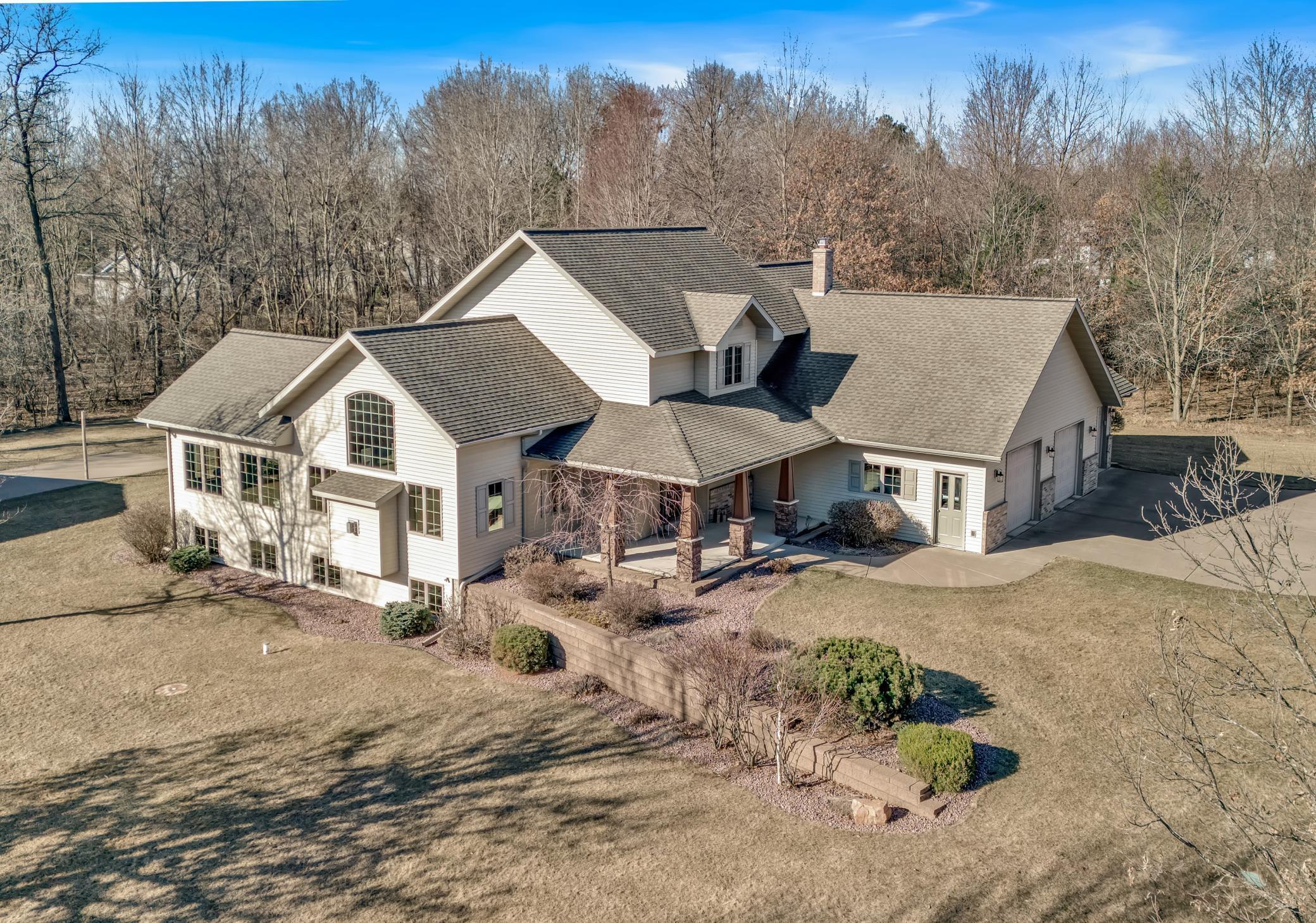 18407 67th Avenue, Chippewa Falls, Wisconsin image 1