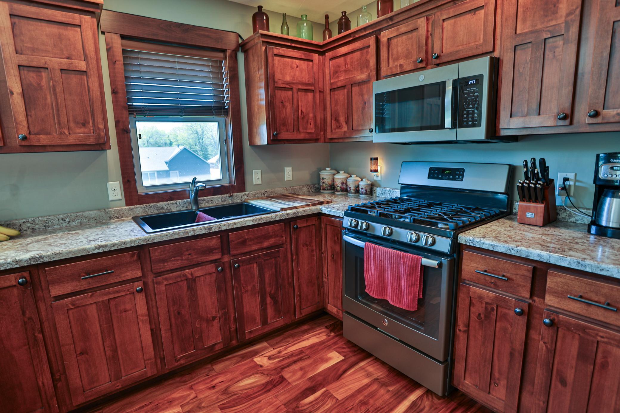 2323 Aurora Circle, River Falls, Wisconsin image 12