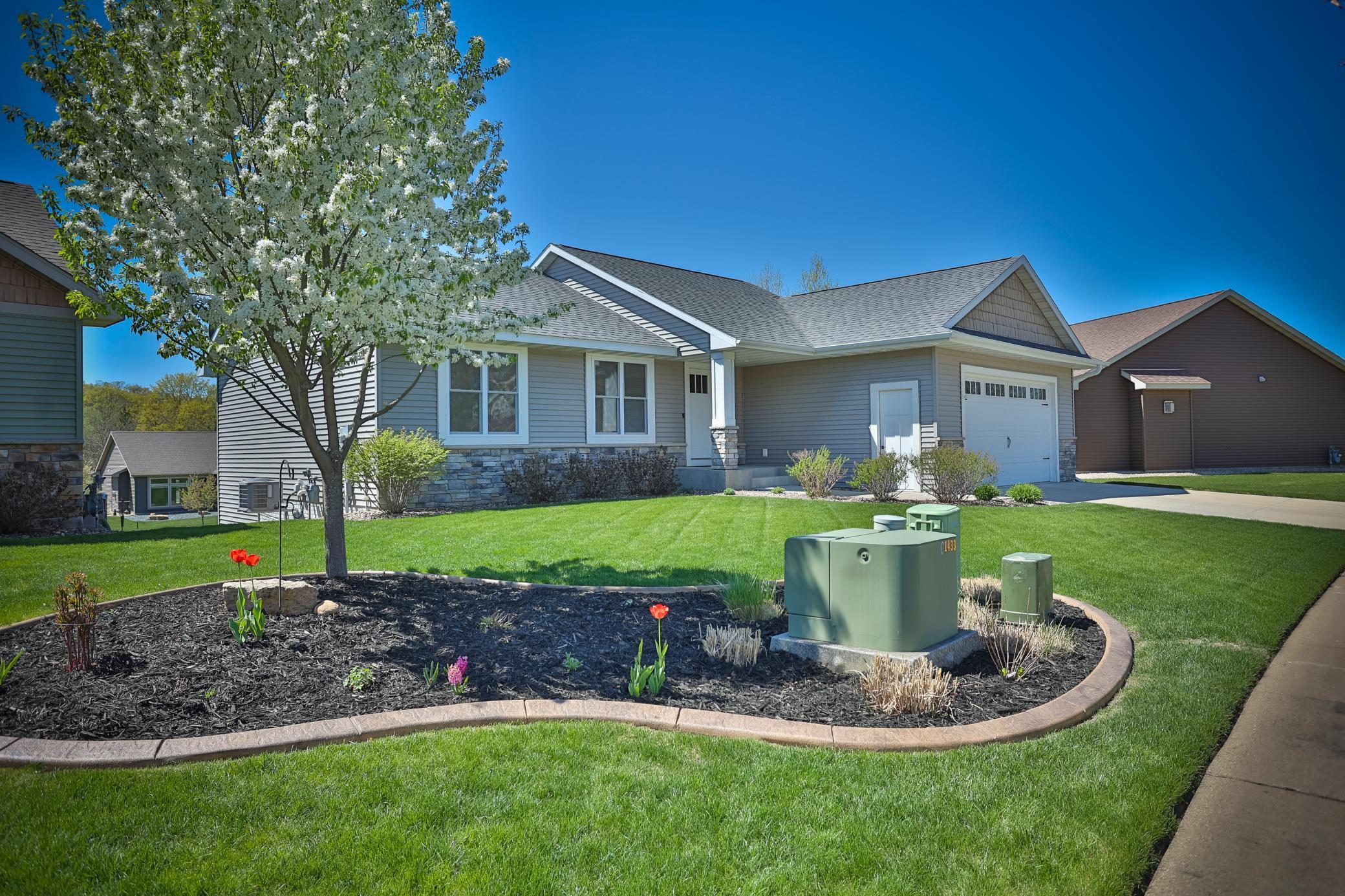 2323 Aurora Circle, River Falls, Wisconsin image 7