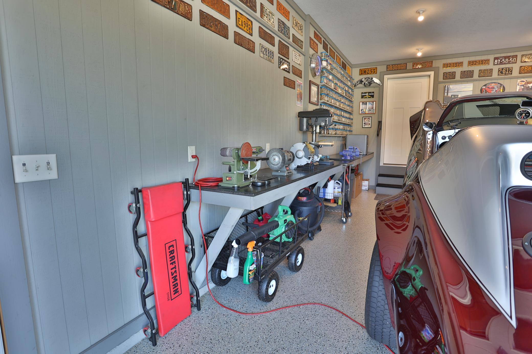 2323 Aurora Circle, River Falls, Wisconsin image 28
