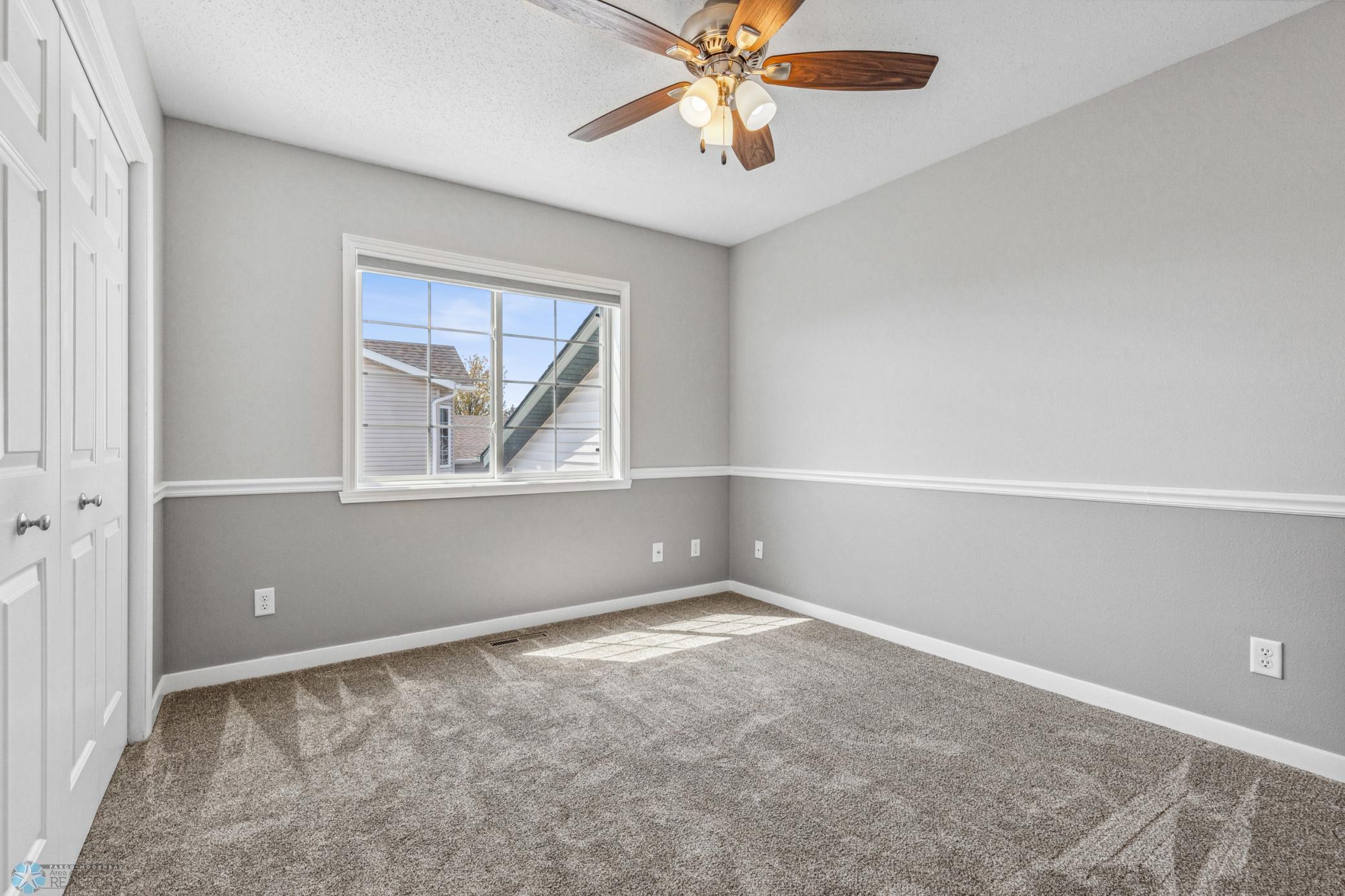 1586 Baywood Drive, West Fargo, North Dakota image 18