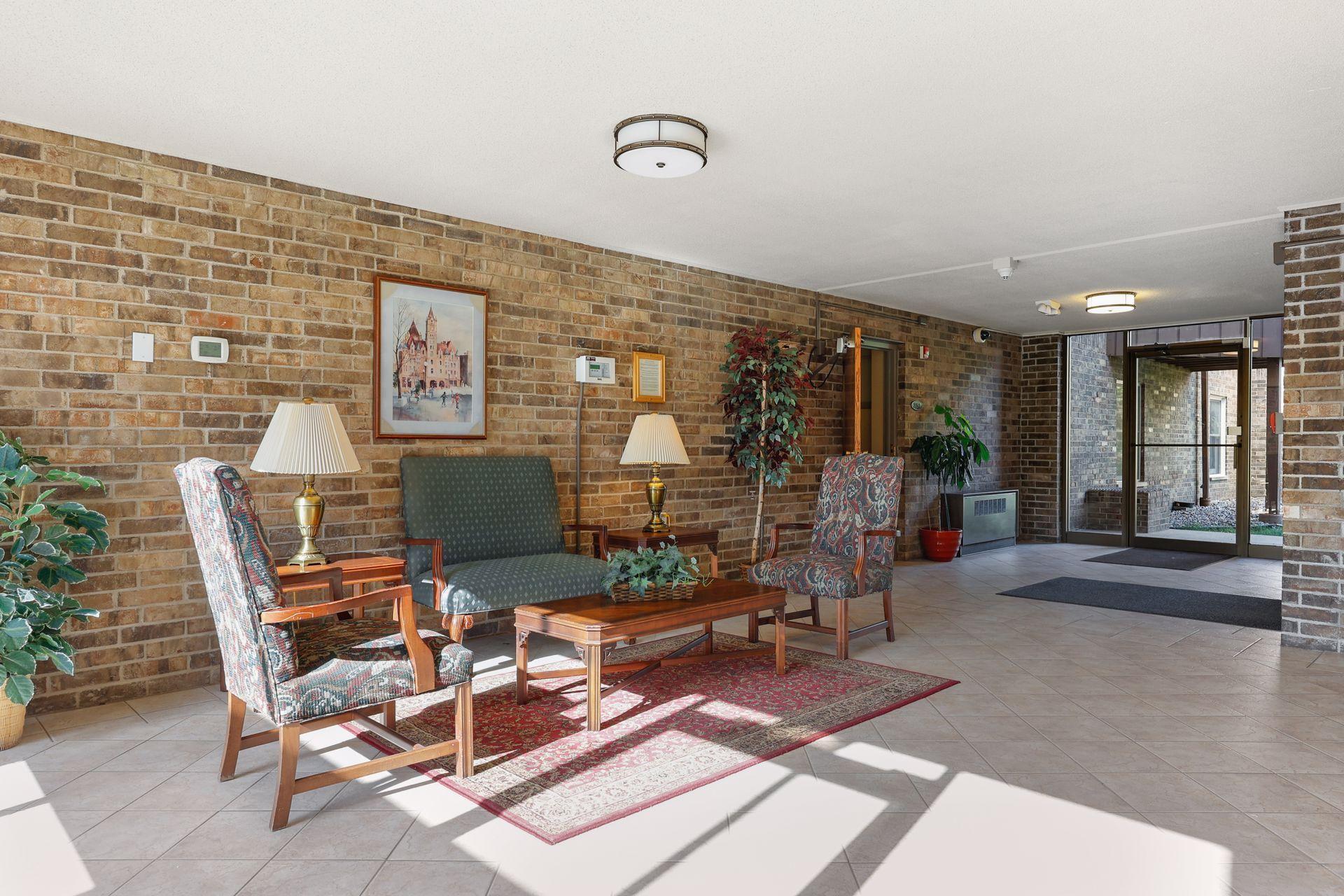 2230 Midland Grove Road #201, Saint Paul, Minnesota image 3