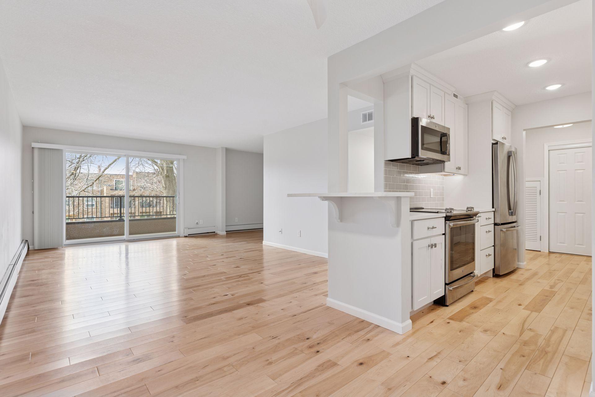 2230 Midland Grove Road #201, Saint Paul, Minnesota image 7