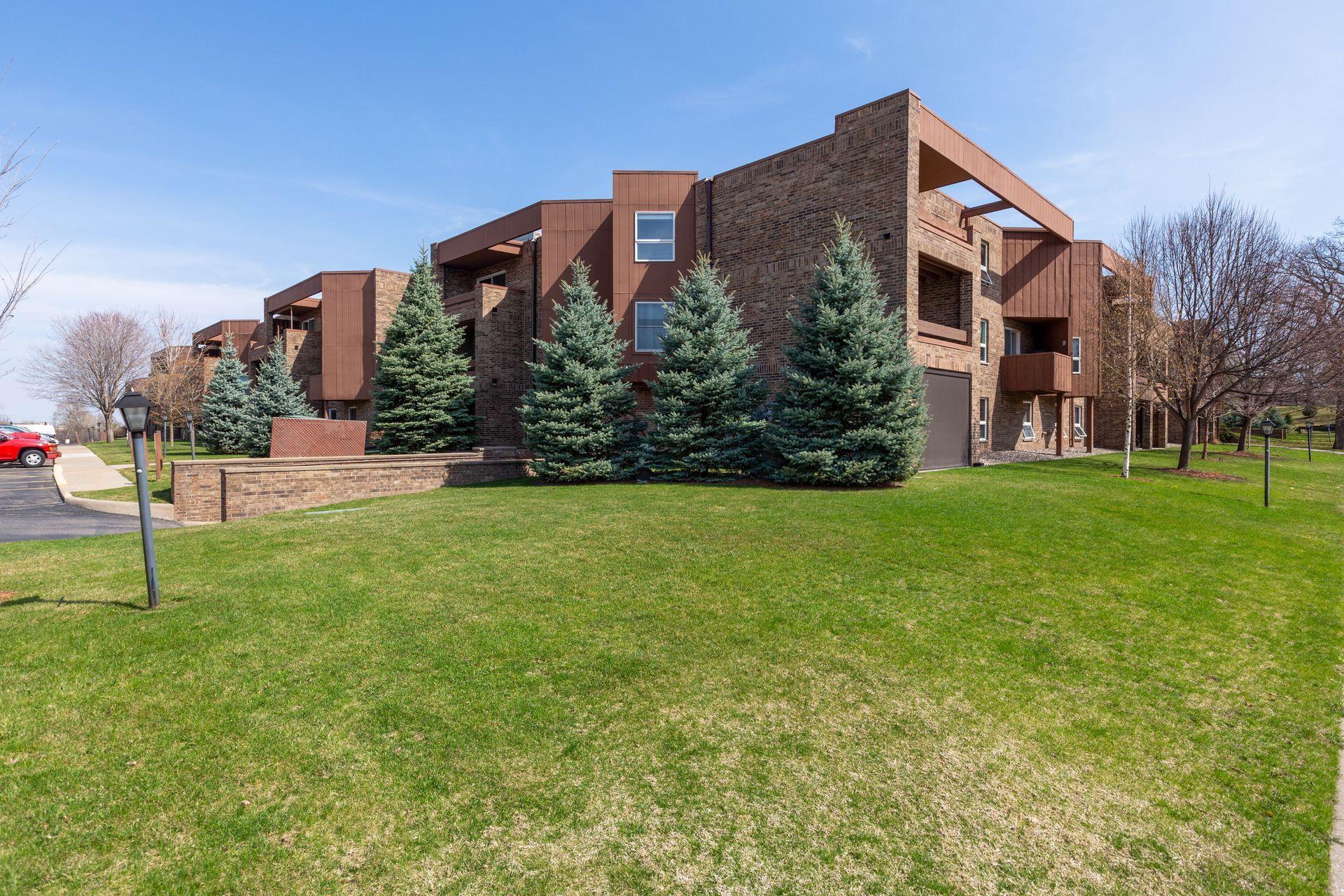 2230 Midland Grove Road #201, Saint Paul, Minnesota image 2