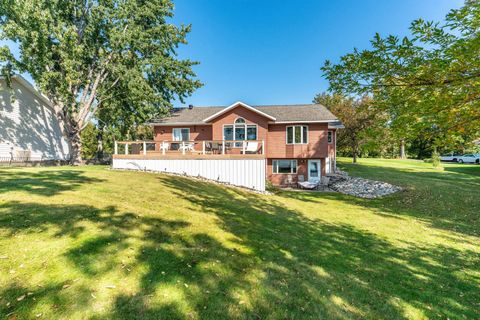 Homes For Sale - 24864 Tri Lakes Drive<br/> Pelican Rapids, MN 56572