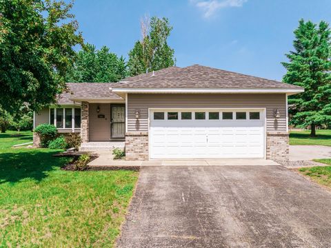 Homes For Sale - 703 Watab Court<br/> Sartell, MN 56377