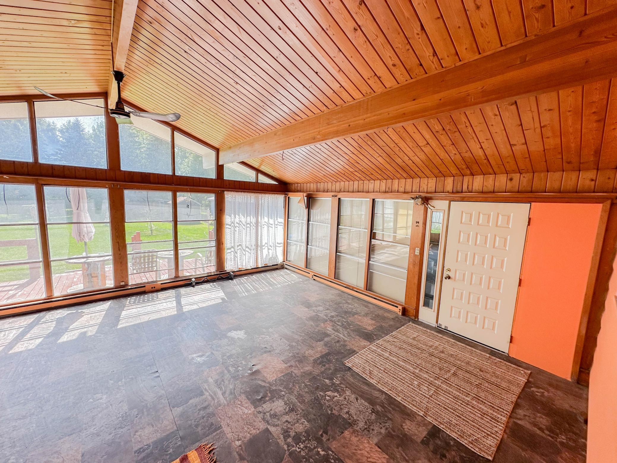 207 Emerson Avenue, Renville, Minnesota image 6