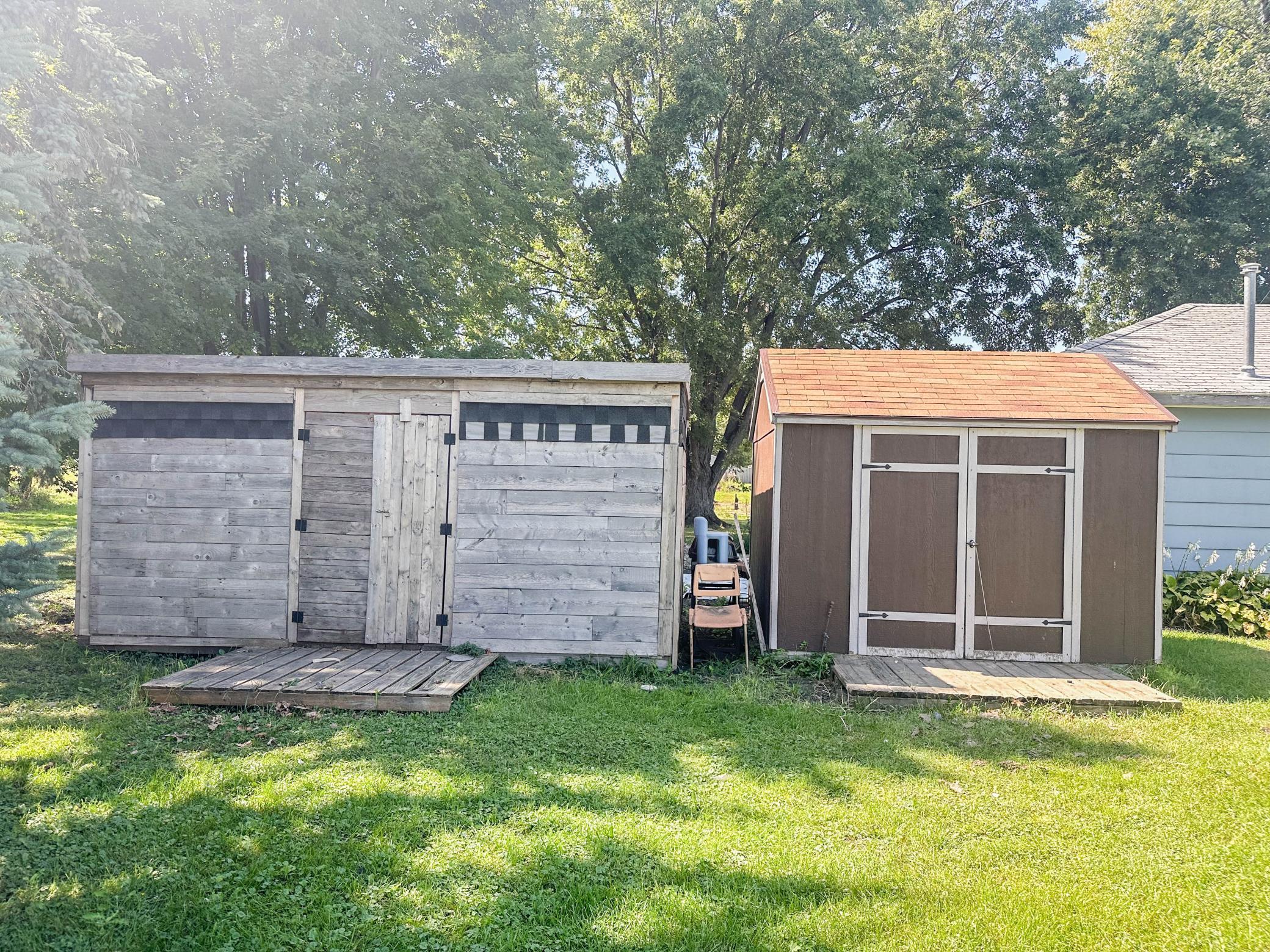 207 Emerson Avenue, Renville, Minnesota image 4