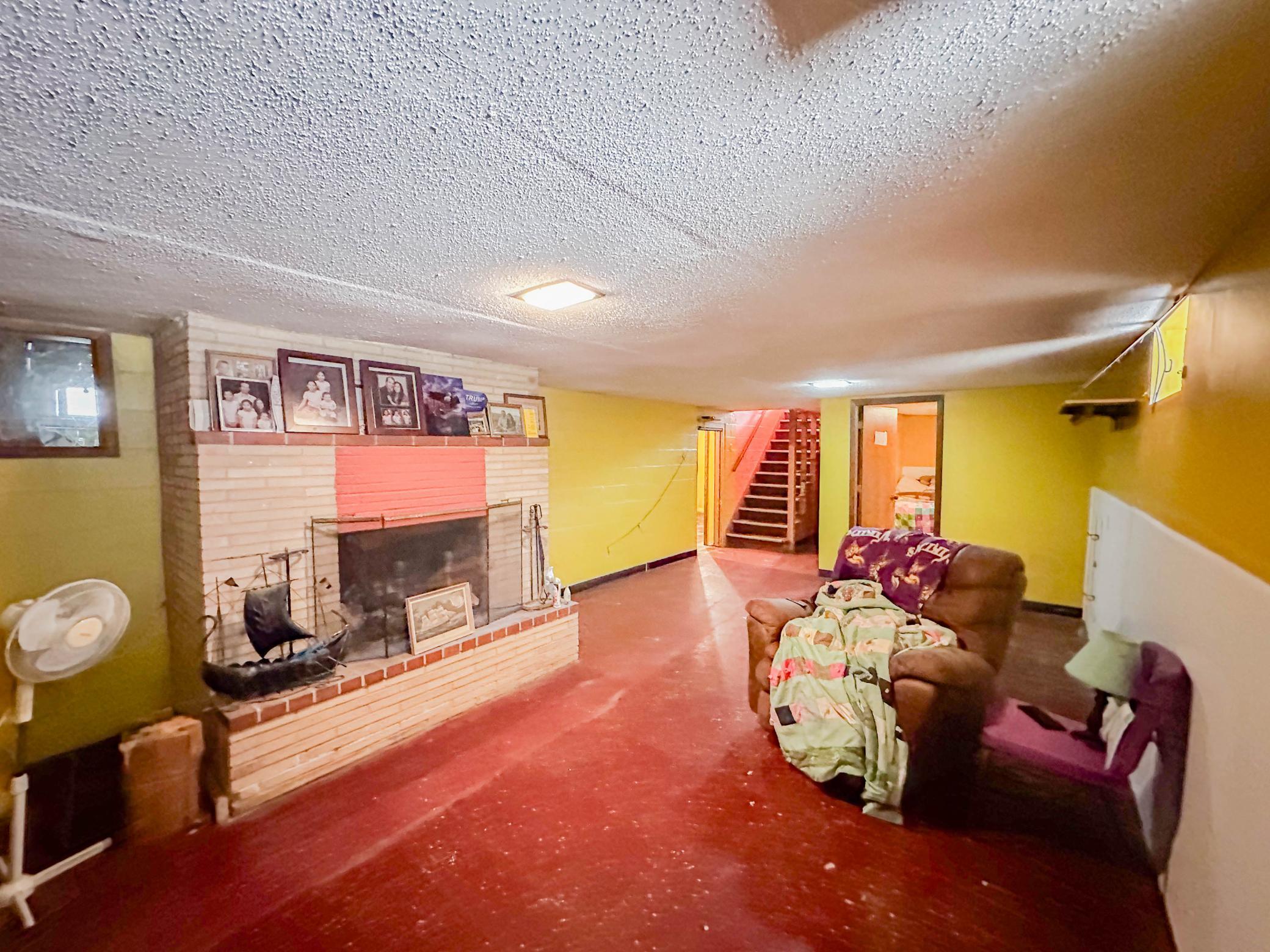 207 Emerson Avenue, Renville, Minnesota image 25