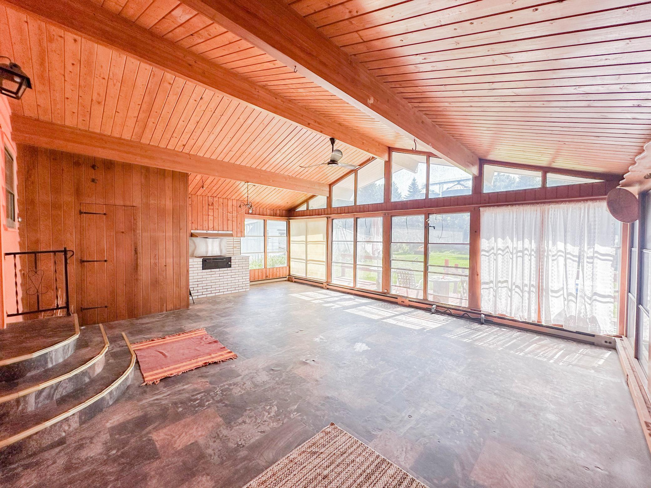 207 Emerson Avenue, Renville, Minnesota image 7