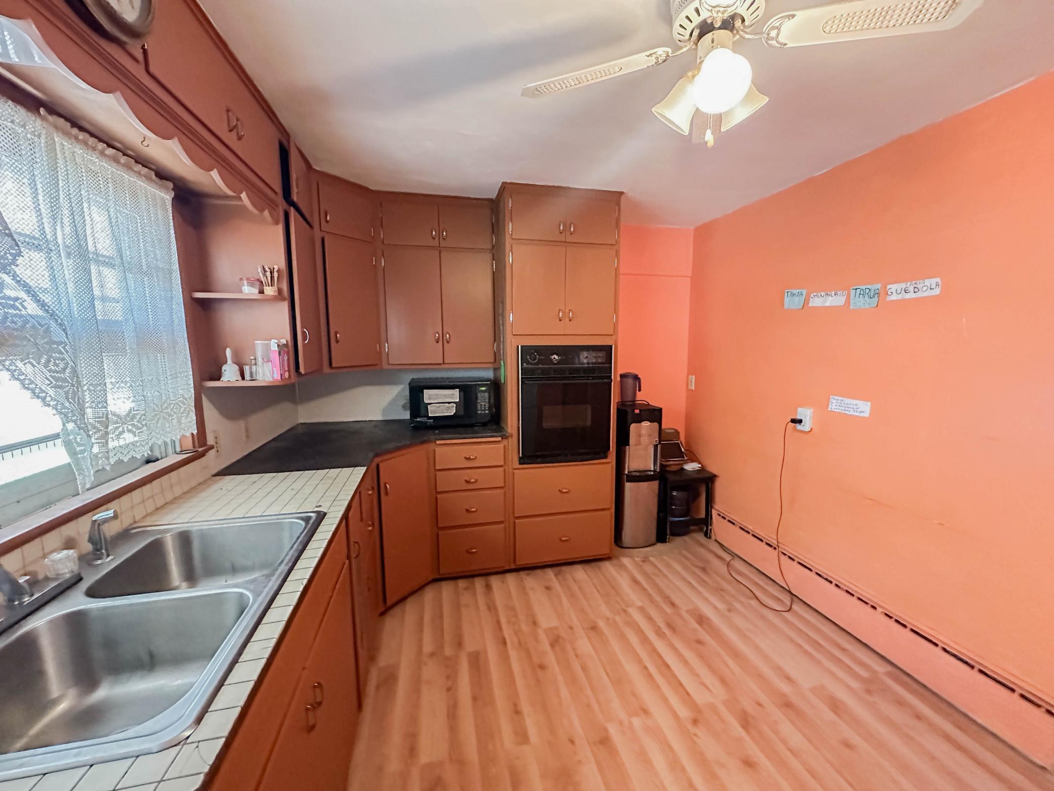 207 Emerson Avenue, Renville, Minnesota image 12