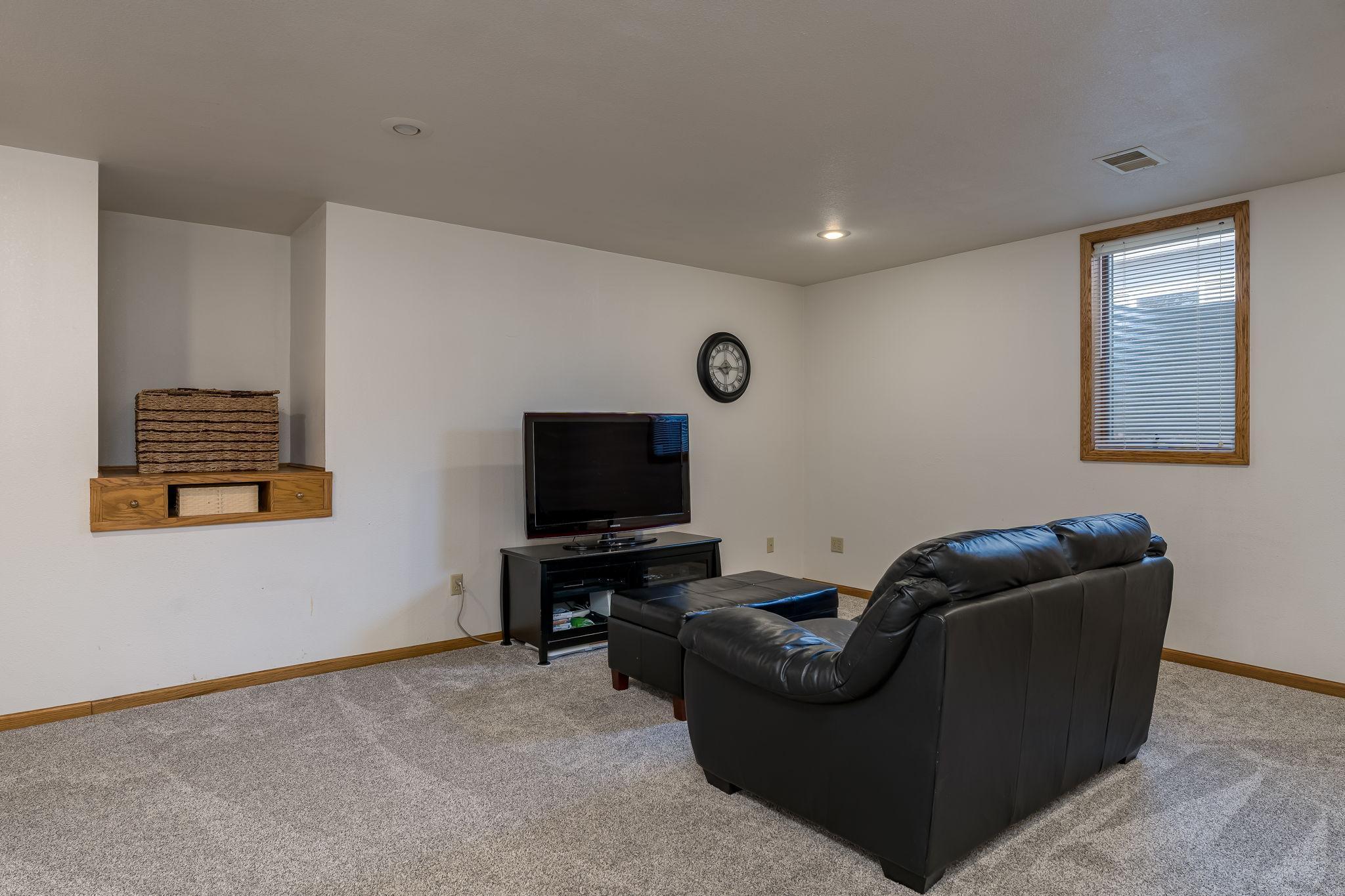1579 La Mar Drive, North Mankato, Minnesota image 28