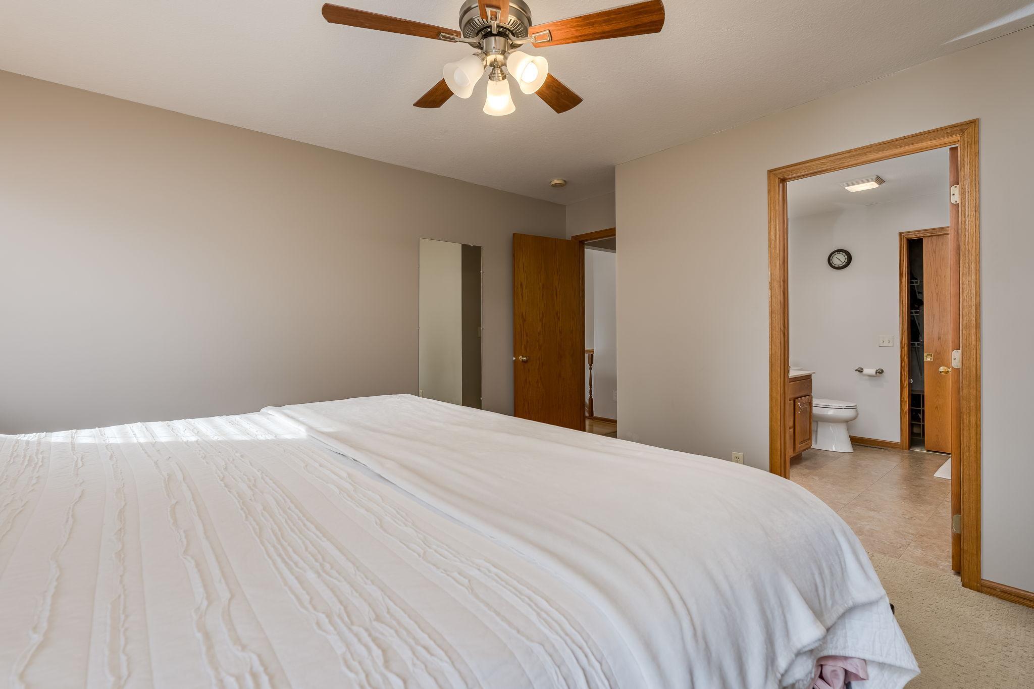 1579 La Mar Drive, North Mankato, Minnesota image 20