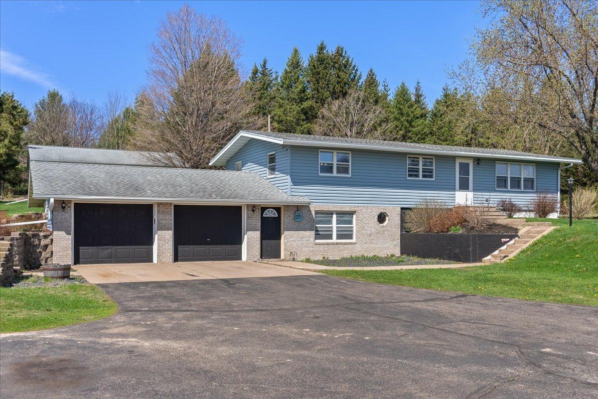 1568 140th Street, New Richmond, Wisconsin image 1