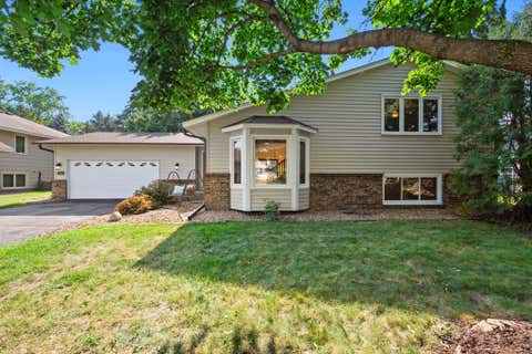 Homes For Sale - 13924 W Preserve Boulevard<br/> Dakota County, Burnsville, MN 55337