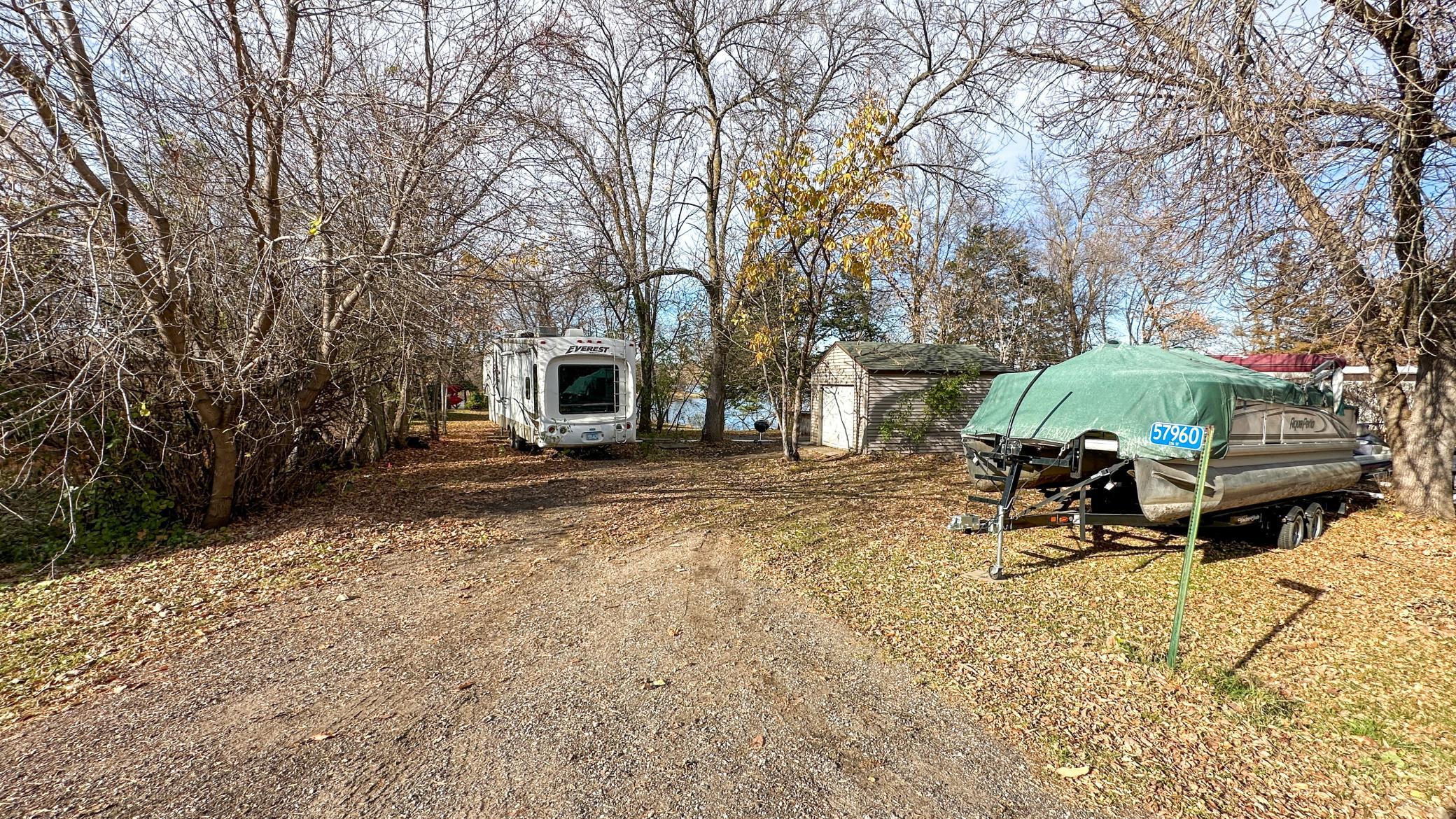 57960 226th Street, Litchfield, Minnesota image 15