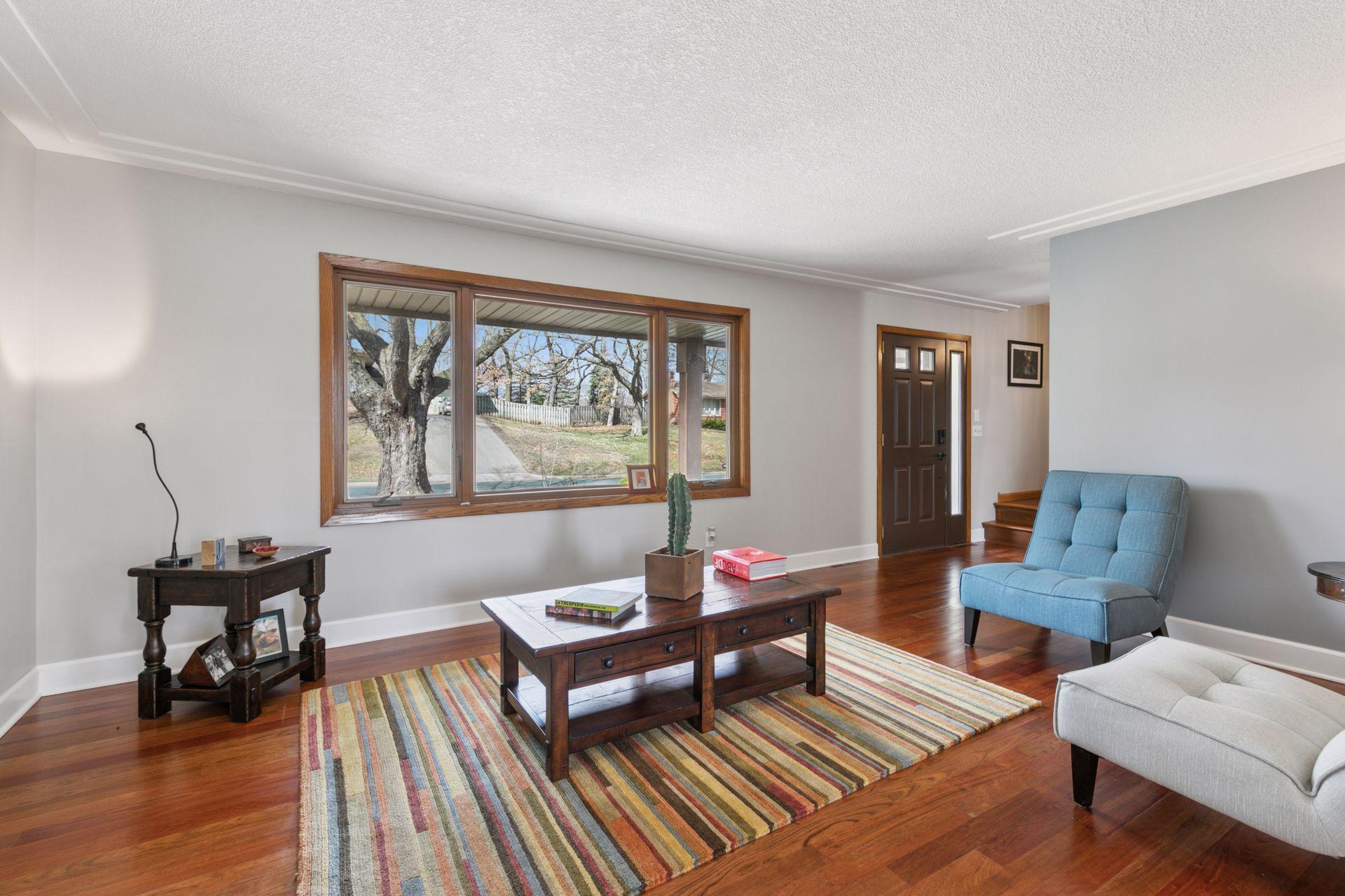 15011 Oakland Avenue, Burnsville, Minnesota image 8