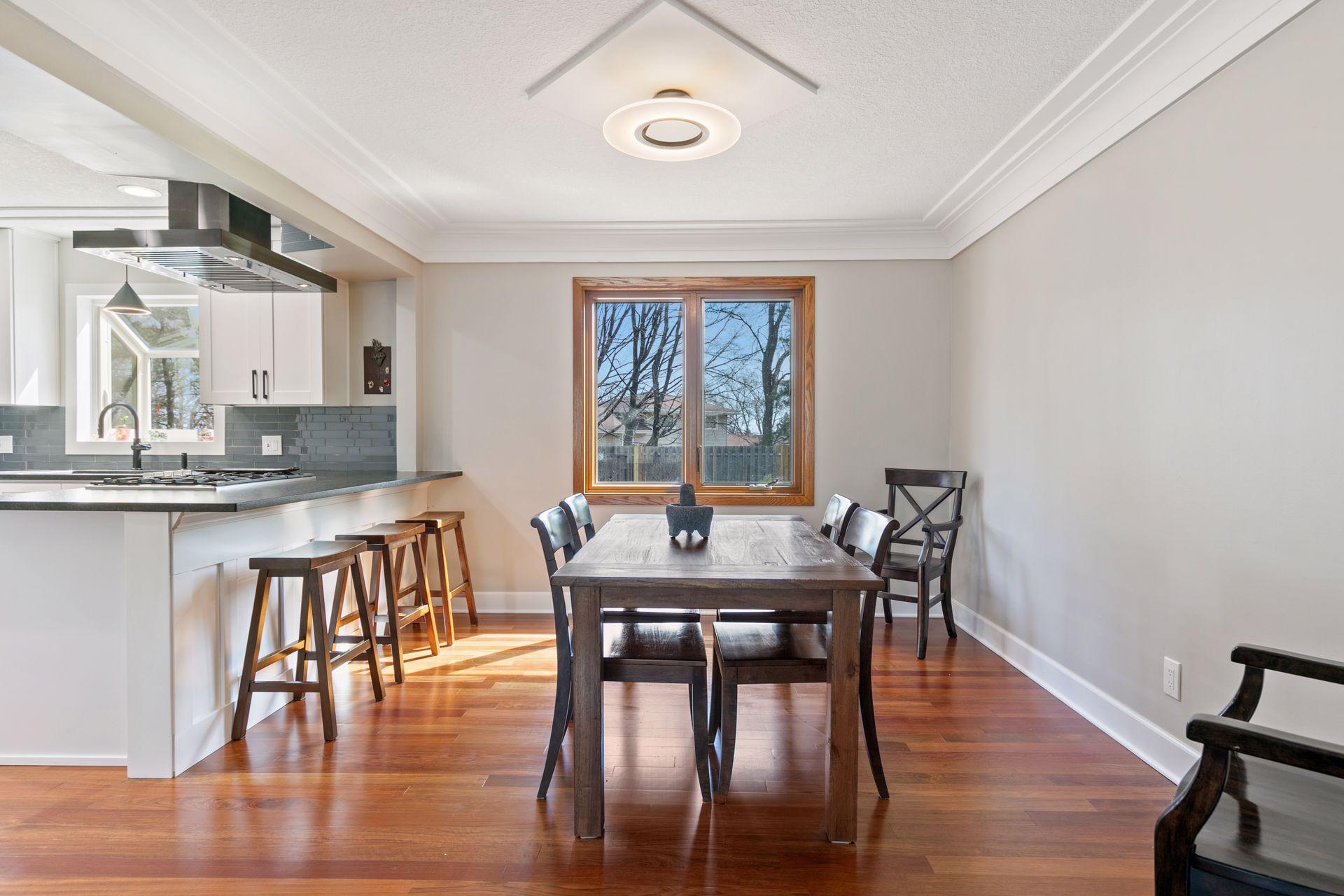 15011 Oakland Avenue, Burnsville, Minnesota image 10