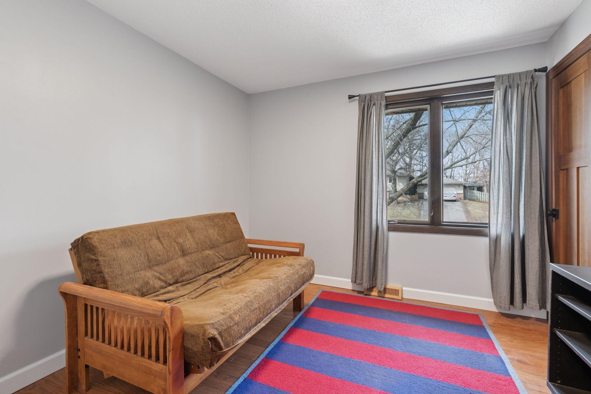 15011 Oakland Avenue, Burnsville, Minnesota image 42