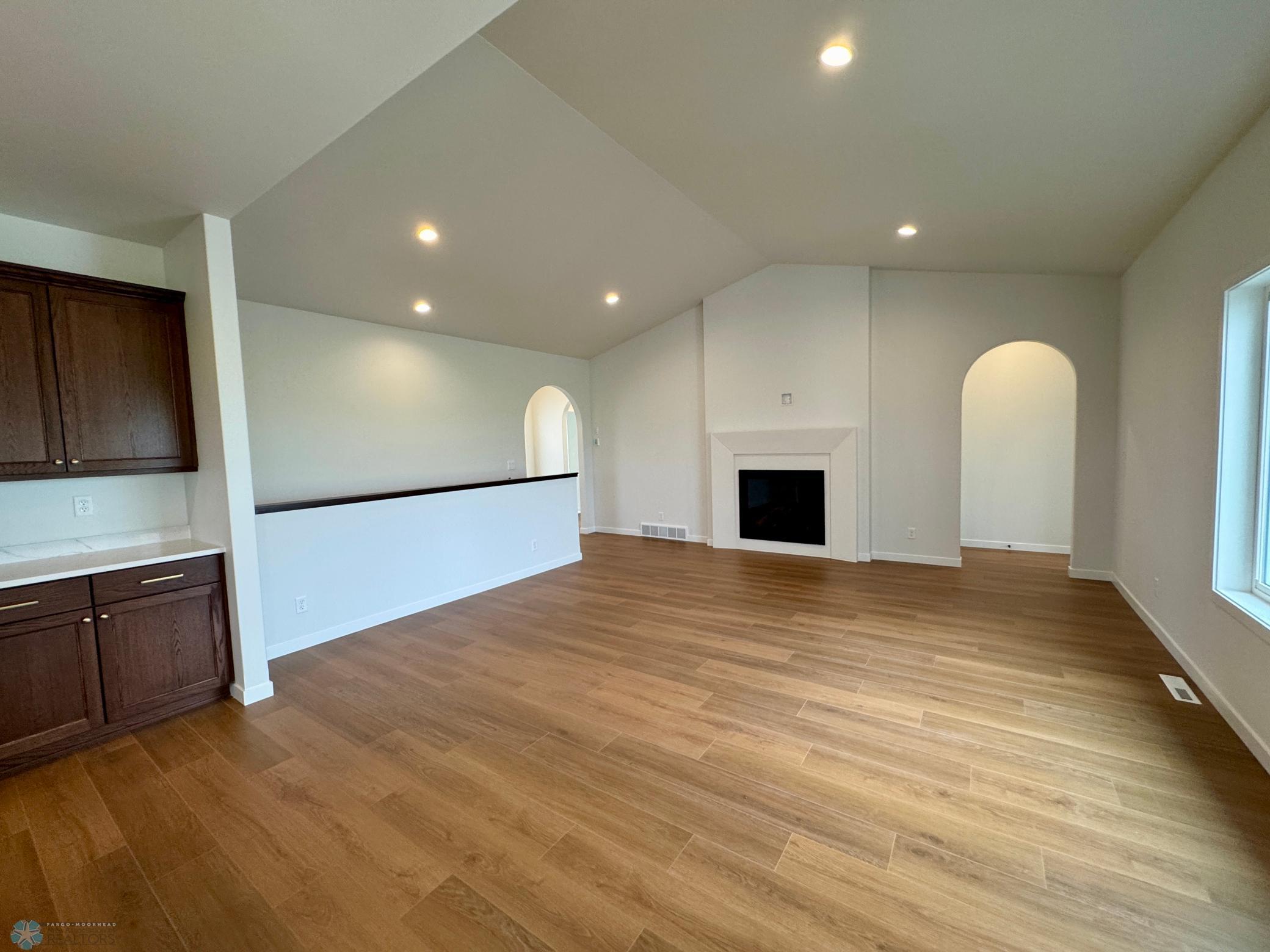 Kindred, North Dakota 58051, United States, 5 Bedrooms Bedrooms, ,3 BathroomsBathrooms,Residential,Pending,152842