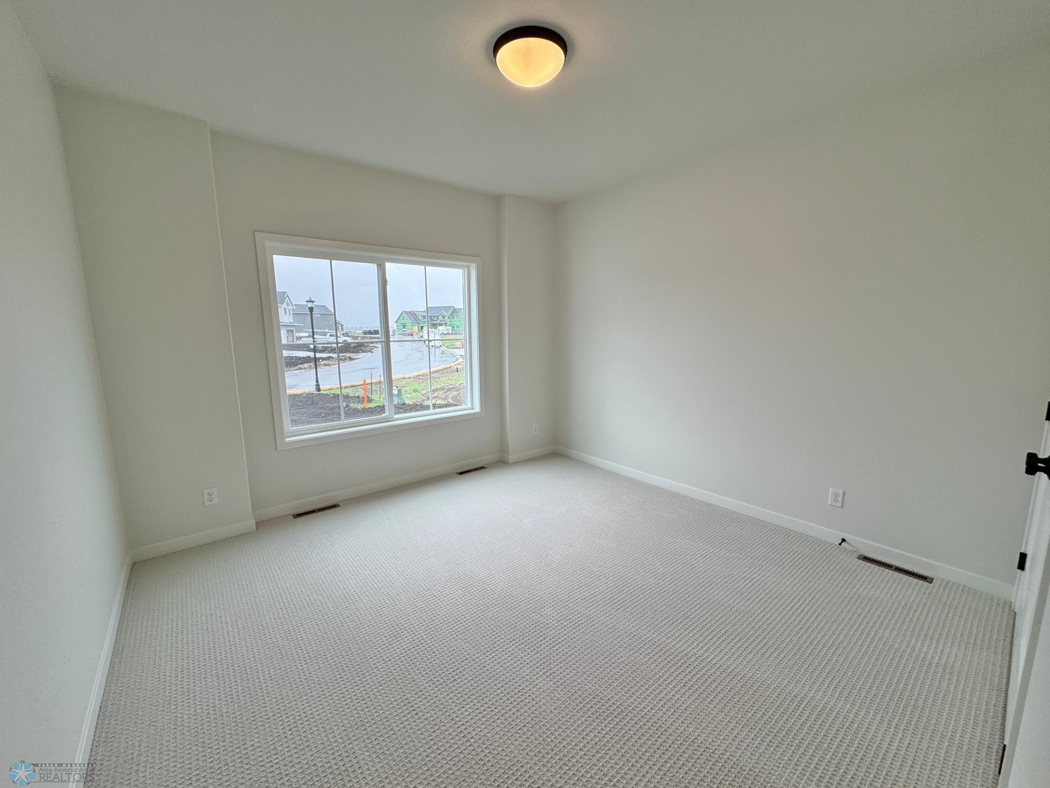 Kindred, North Dakota 58051, United States, 5 Bedrooms Bedrooms, ,3 BathroomsBathrooms,Residential,Pending,152842