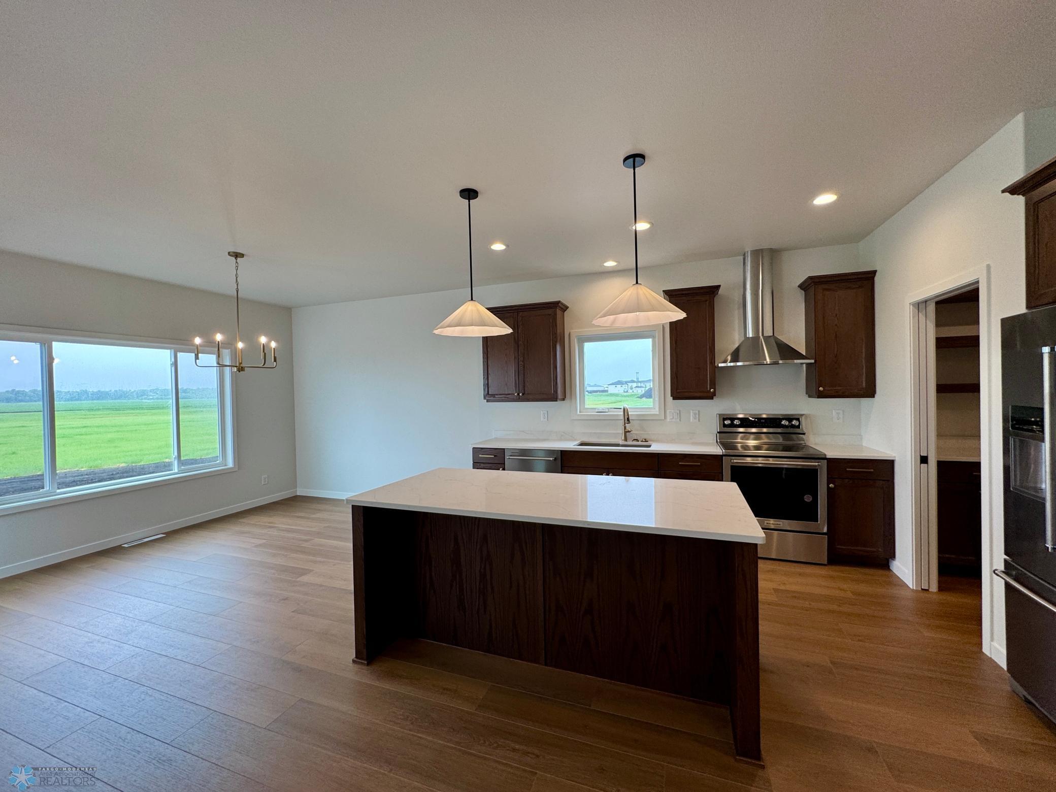 Kindred, North Dakota 58051, United States, 5 Bedrooms Bedrooms, ,3 BathroomsBathrooms,Residential,Pending,152842