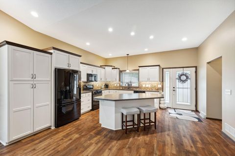 Homes For Sale - 316 Lake Avenue<br/> Silver Lake, MN 55381